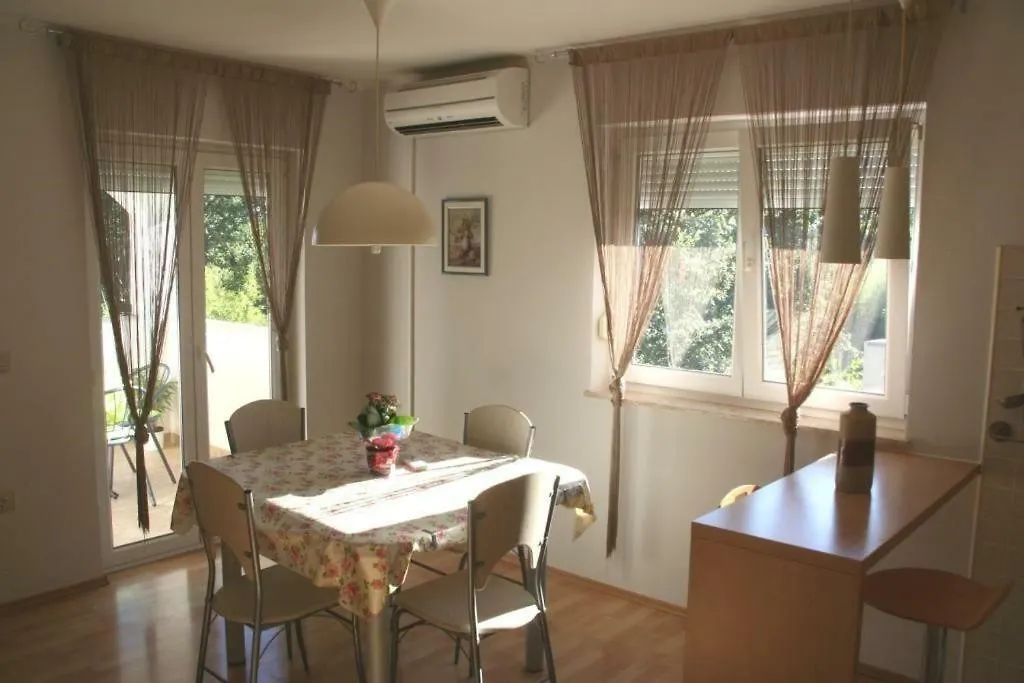 Irena Hotel Novigrad
