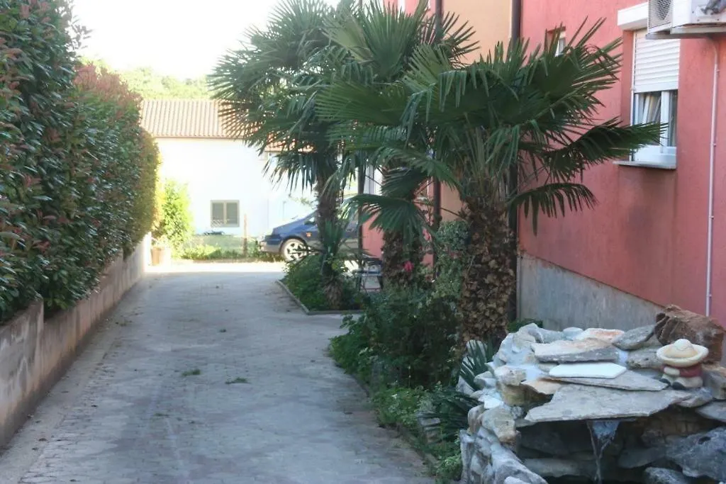 Irena Hotel Novigrad  0*, Novigrad (Istria) Croatia